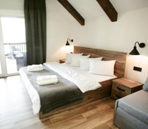 Saliuk Lodge, Solochyn